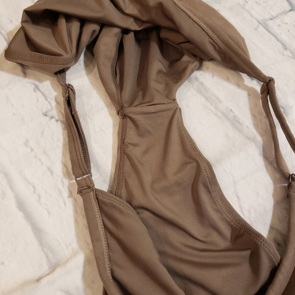 GOOD AMERICAN perfect fit bikini set size 6 - Picture 12 of 14